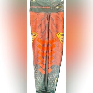 🤩 NEW ITEM! Drakon collectible limited edition Superwoman leggings Compression